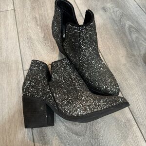 Not rated Disco glitter bootie